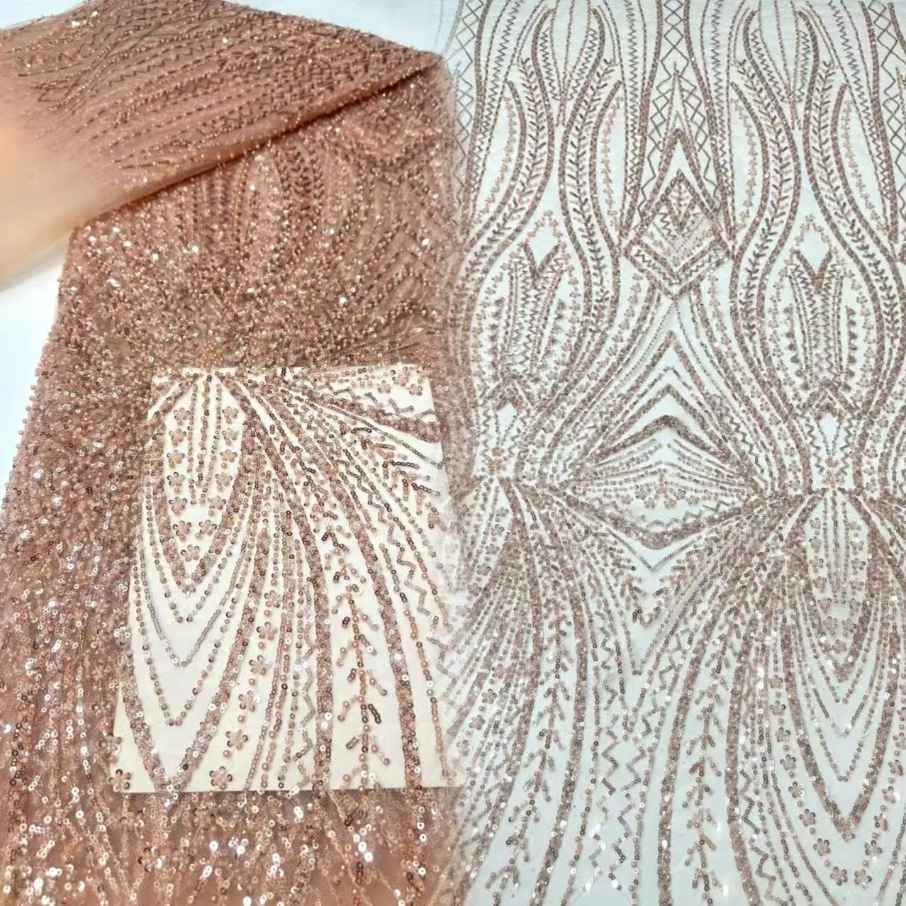 Glitter Tablecloth - قماش دانتيل أفريقي مطرز بالترتر والخرز