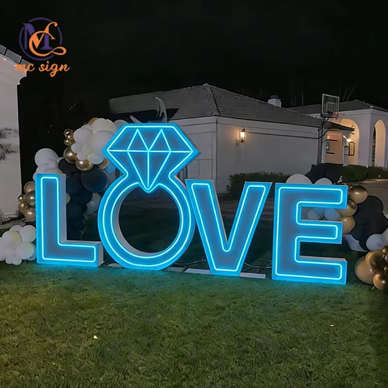 لافتة LED قائمة بذاتها بحروف م - مراجعة Event Party Supply Rental وسعره