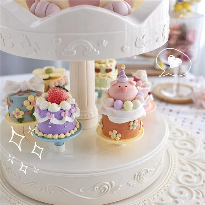 2-tier التلقائي الدورية كعكة ا - مراجعة Cupcake Stand Tier وسعره